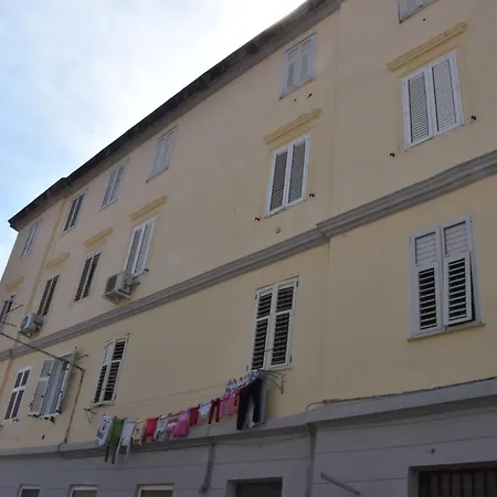 Smart 2 Apartament Triest